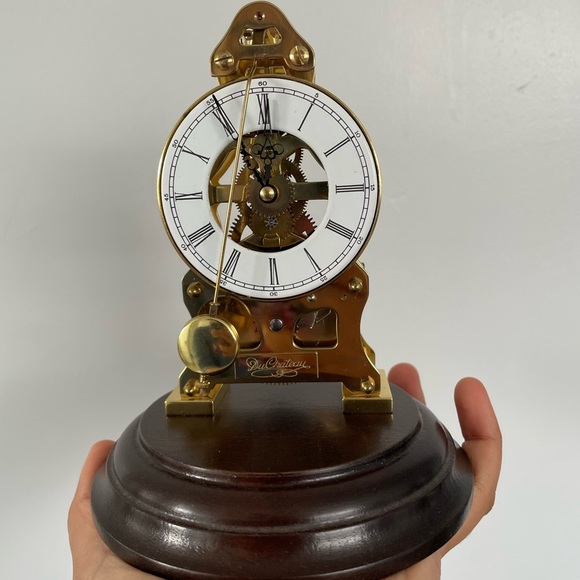 Vintage Du Chateau Dome Clock in gold - Picture 5 of 11